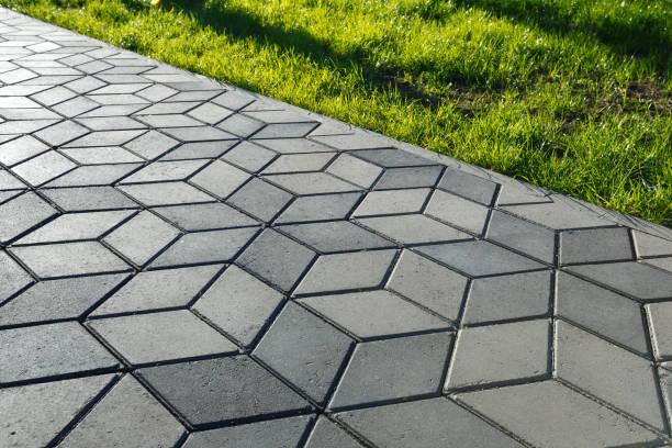 Best Best Driveway Pavers  in Gra Forks Af, ND